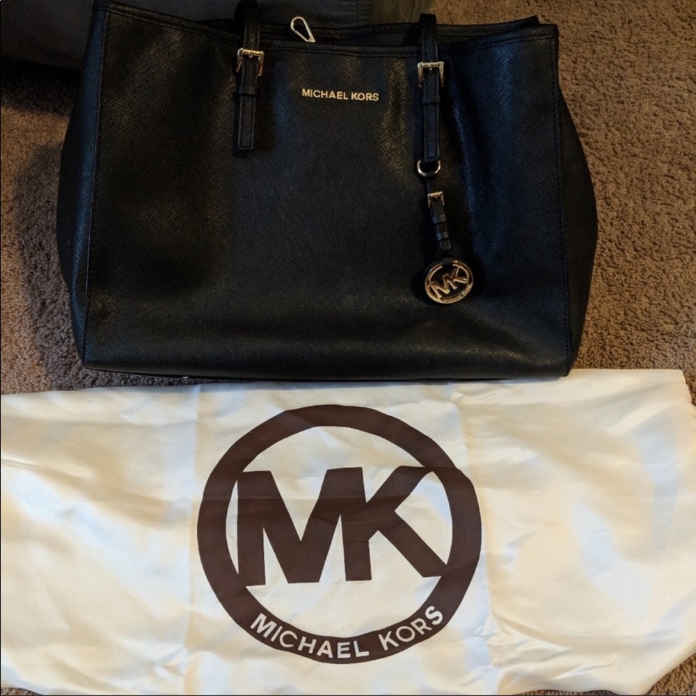 Michael Kors jet set large bag